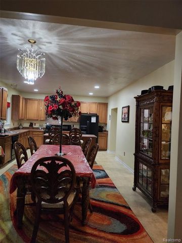 5216 Northwood Road, Grand Blanc, MI 48439