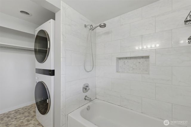 4005 276th Street E, Spanaway, WA 98387