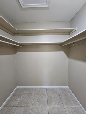 114 Norwich E 114, West Palm Beach, FL 33417