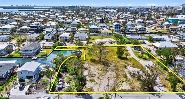175 Bahia VIA, Fort Myers Beach, FL 33931