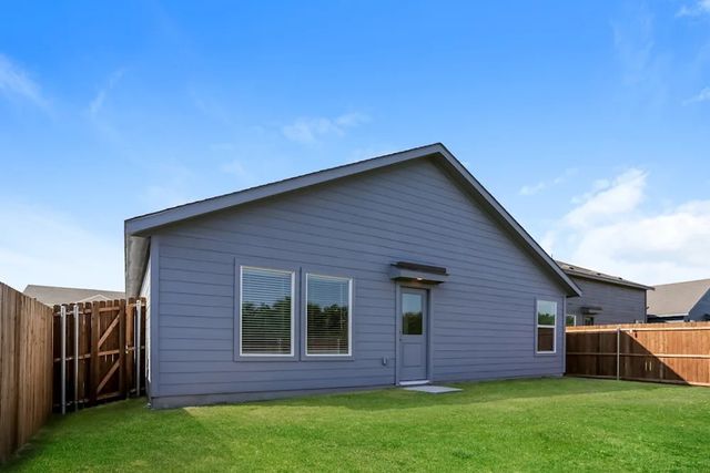 2510 Flight Trail, Crandall, TX 75114