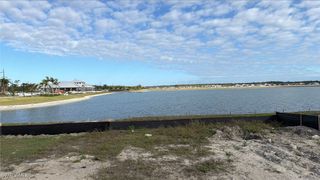 9057 Wisteria WAY, Naples, FL 34114