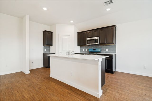 220 Weatherboard Drive, Nevada, TX 75173
