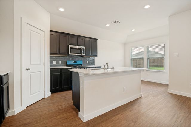 220 Weatherboard Drive, Nevada, TX 75173