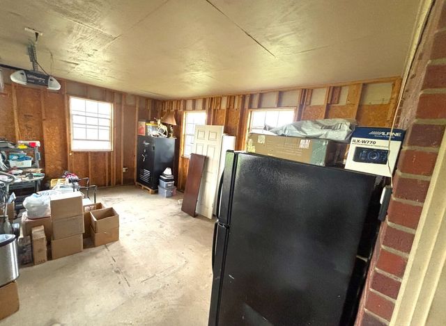 1020 Morgan Lane, Blossom, TX 75416