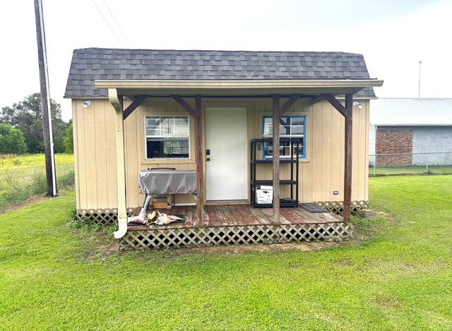 1020 Morgan Lane, Blossom, TX 75416