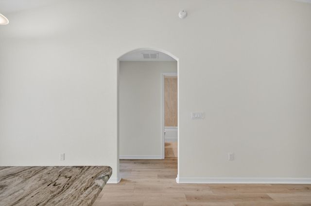 6 Pickcane Ln, Palm Coast, FL 32164