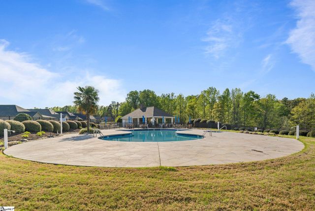 300 Farmers Market Street, Taylors, SC 29687