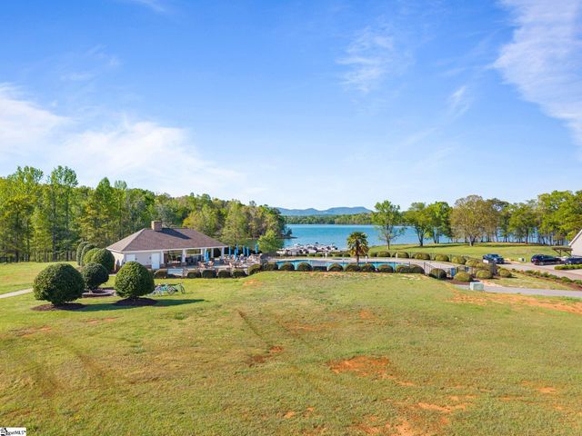 300 Farmers Market Street, Taylors, SC 29687