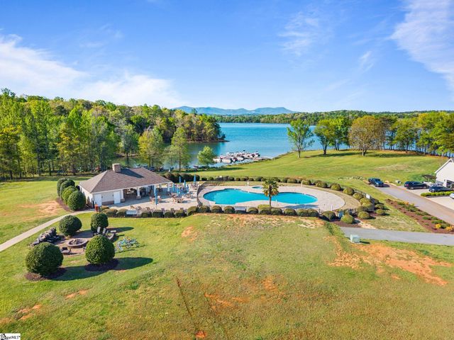 300 Farmers Market Street, Taylors, SC 29687