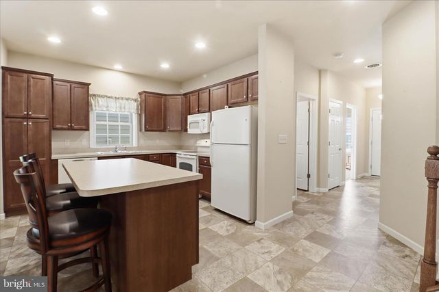 1237 CANTEBURY DR, Mount Joy, PA 17552