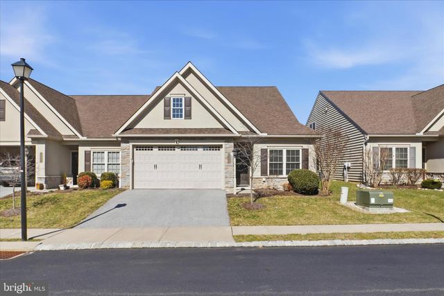 1237 CANTEBURY DR, Mount Joy, PA 17552