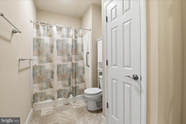 1237 CANTEBURY DR, Mount Joy, PA 17552