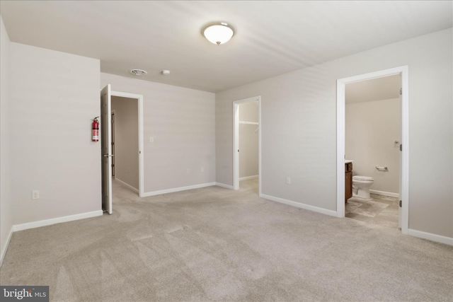 1237 CANTEBURY DR, Mount Joy, PA 17552