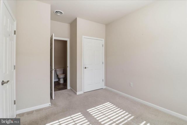 1237 CANTEBURY DR, Mount Joy, PA 17552