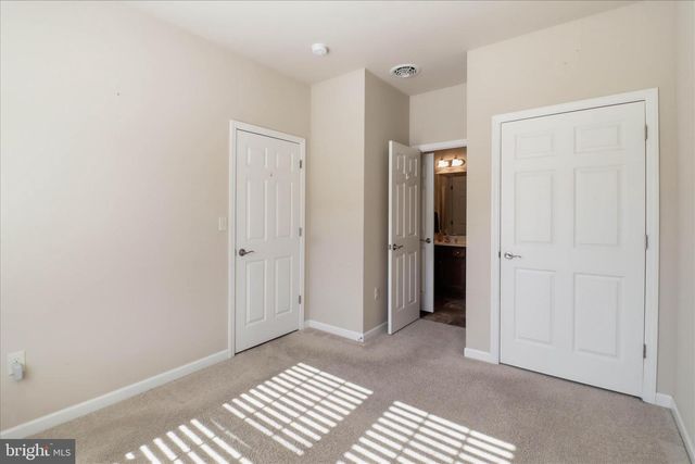 1237 CANTEBURY DR, Mount Joy, PA 17552