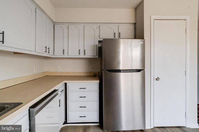 162 E VILLAGE RD, Elkton, MD 21921