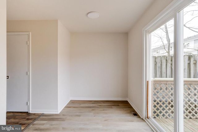 162 E VILLAGE RD, Elkton, MD 21921