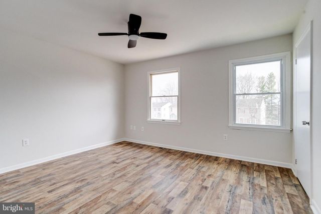 162 E VILLAGE RD, Elkton, MD 21921