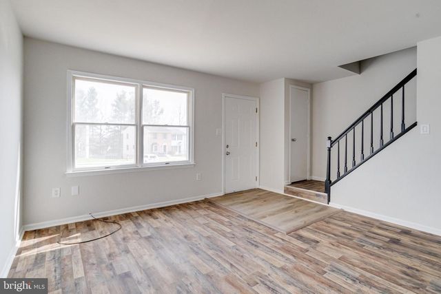 162 E VILLAGE RD, Elkton, MD 21921