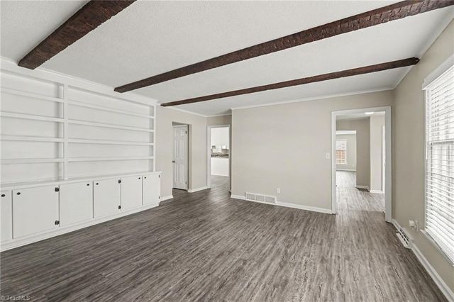 1408 Sweetbriar Court, High Point, NC 27262