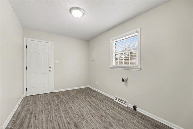 1408 Sweetbriar Court, High Point, NC 27262