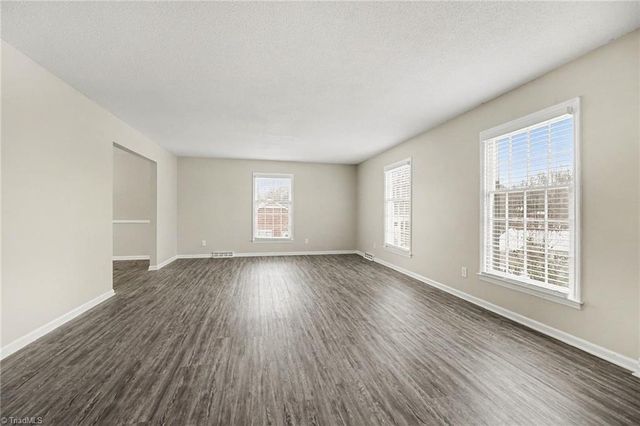 1408 Sweetbriar Court, High Point, NC 27262