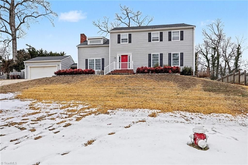 1408 Sweetbriar Court, High Point, NC 27262