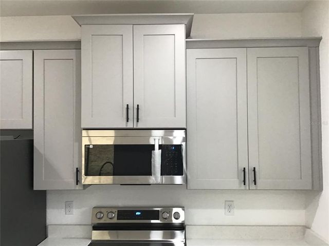 6889 SE 23 AVENUE, Ocala, FL 34480