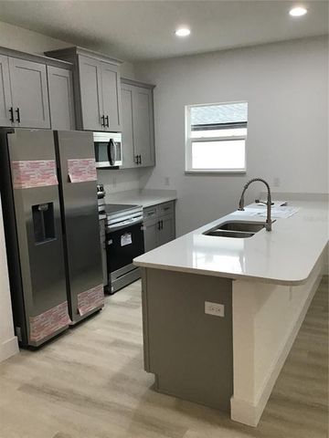 6889 SE 23 AVENUE, Ocala, FL 34480