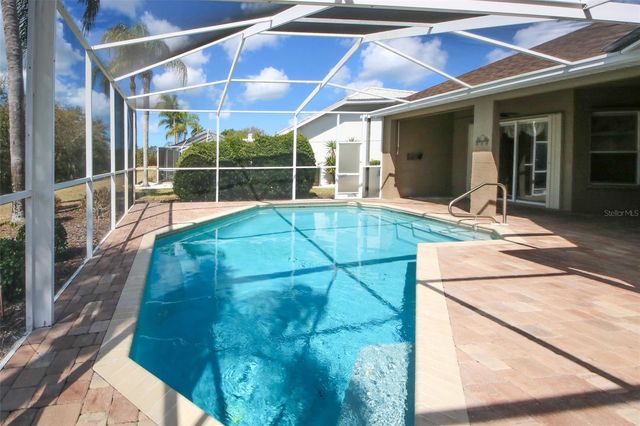 8506 CORAL CREEK LOOP, Hudson, FL 34667