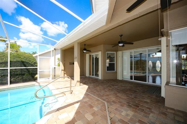 8506 CORAL CREEK LOOP, Hudson, FL 34667