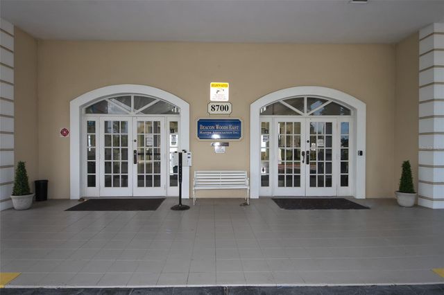 8506 CORAL CREEK LOOP, Hudson, FL 34667