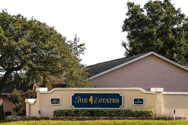 8506 CORAL CREEK LOOP, Hudson, FL 34667