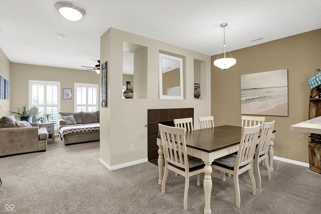 1598 Lacebark Drive UNIT C, Greenwood, IN 46143