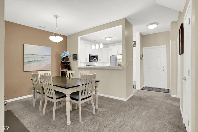 1598 Lacebark Drive UNIT C, Greenwood, IN 46143