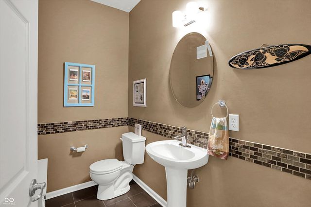 1598 Lacebark Drive UNIT C, Greenwood, IN 46143