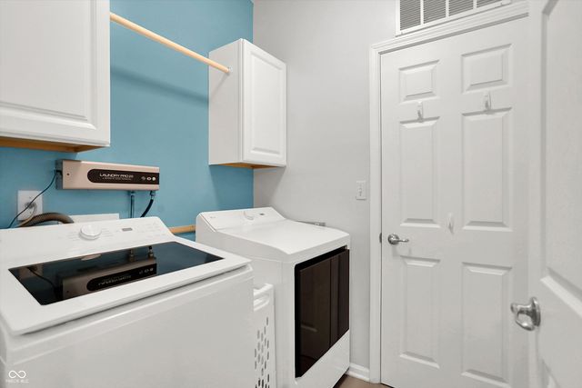 1598 Lacebark Drive UNIT C, Greenwood, IN 46143