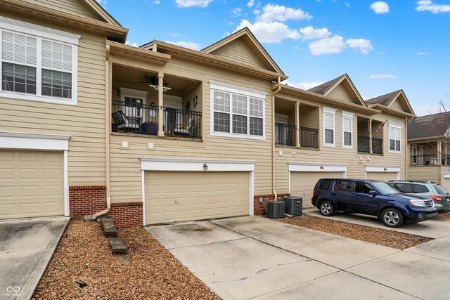 1598 Lacebark Drive UNIT C, Greenwood, IN 46143