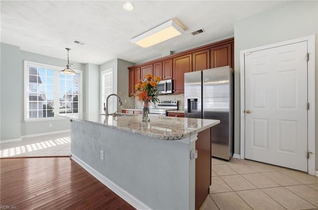 13218 Harbor DR, Carrollton, VA 23314