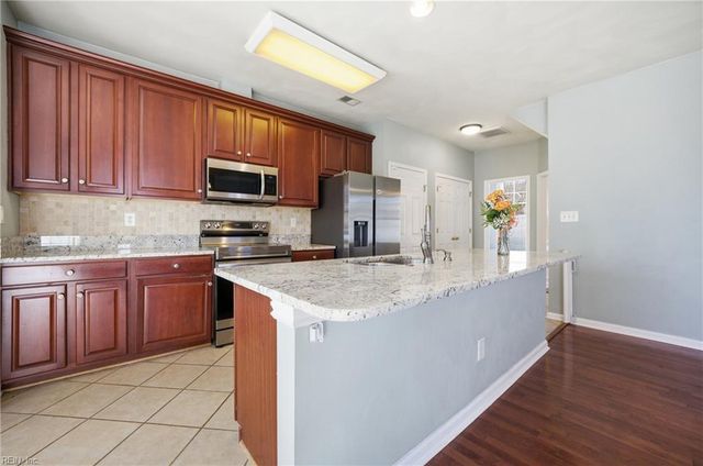 13218 Harbor DR, Carrollton, VA 23314