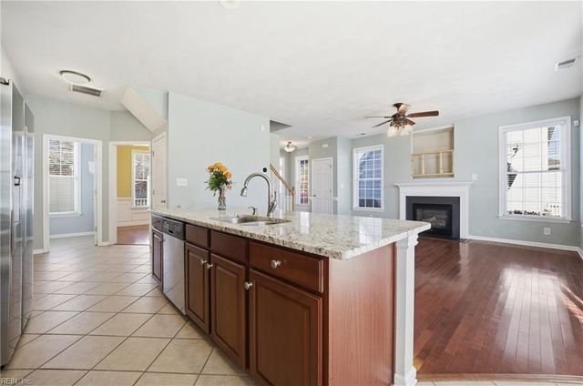 13218 Harbor DR, Carrollton, VA 23314