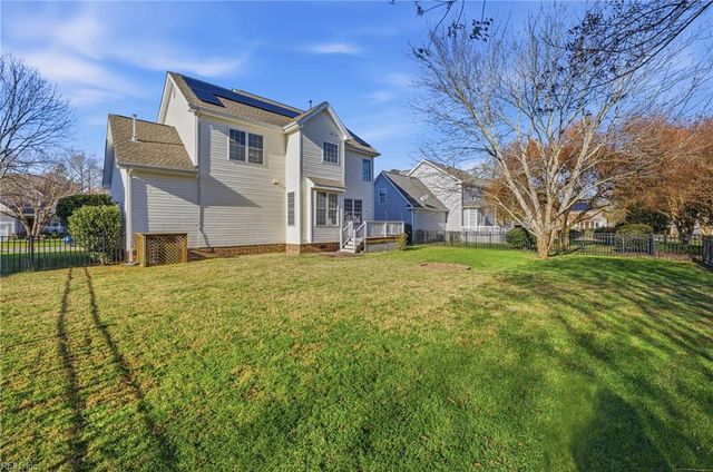13218 Harbor DR, Carrollton, VA 23314