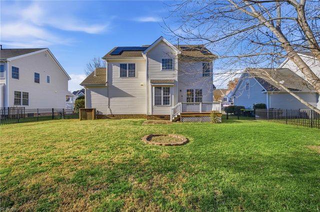 13218 Harbor DR, Carrollton, VA 23314