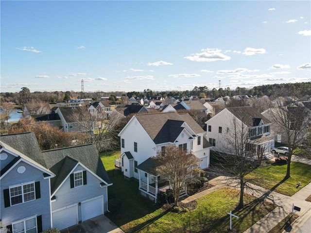 13218 Harbor DR, Carrollton, VA 23314