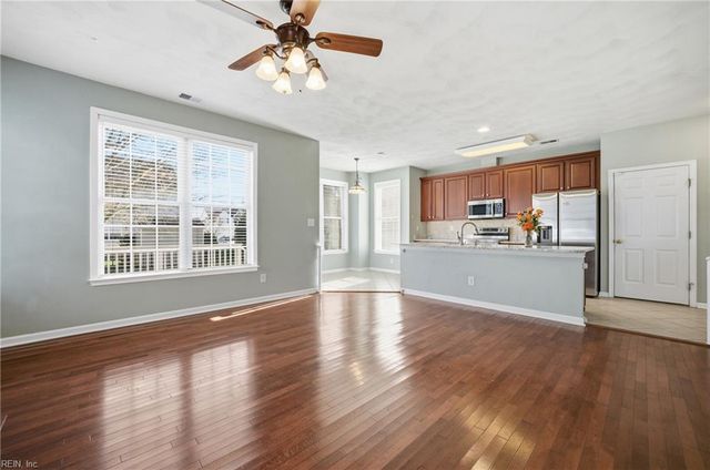 13218 Harbor DR, Carrollton, VA 23314