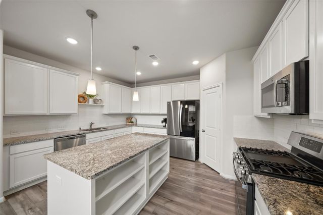19014 Blossoming Buttercup Drive, Tomball, TX 77377