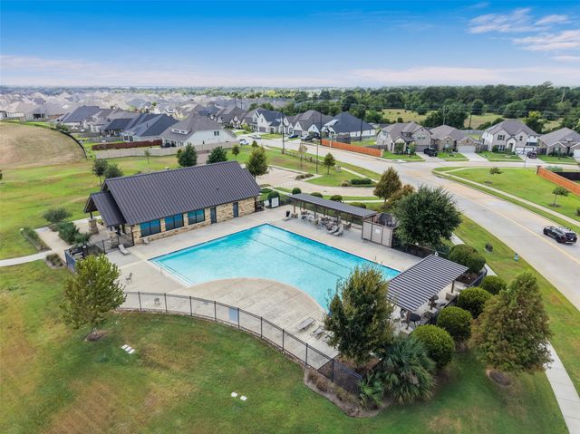19014 Blossoming Buttercup Drive, Tomball, TX 77377