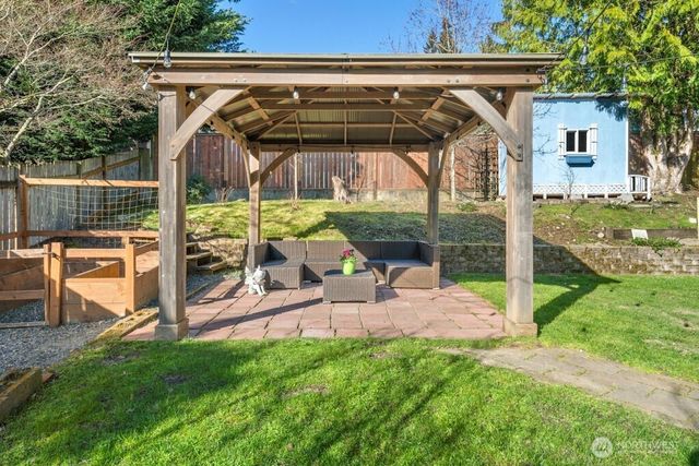 2019 209th Place SW, Lynnwood, WA 98036