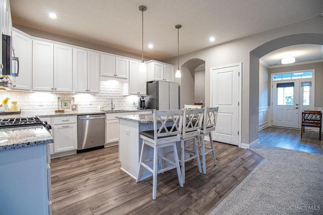 1358 Brookchase Circle, Hamilton Twp, OH 45039